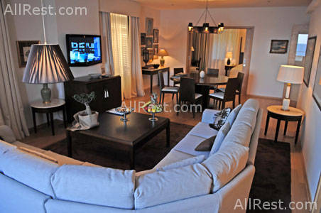 Excelsior Hotel 10